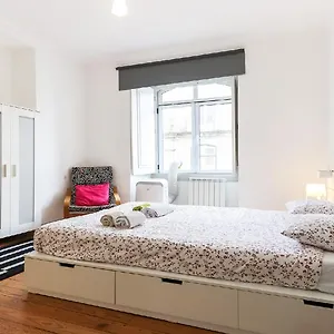 Guest house Silver Flower - Flat In Center, Lisbon